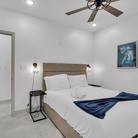 Sleeps 24-Spacious Suites Near Fq W Pool Νέα Ορλεάνη Εξωτερικό φωτογραφία